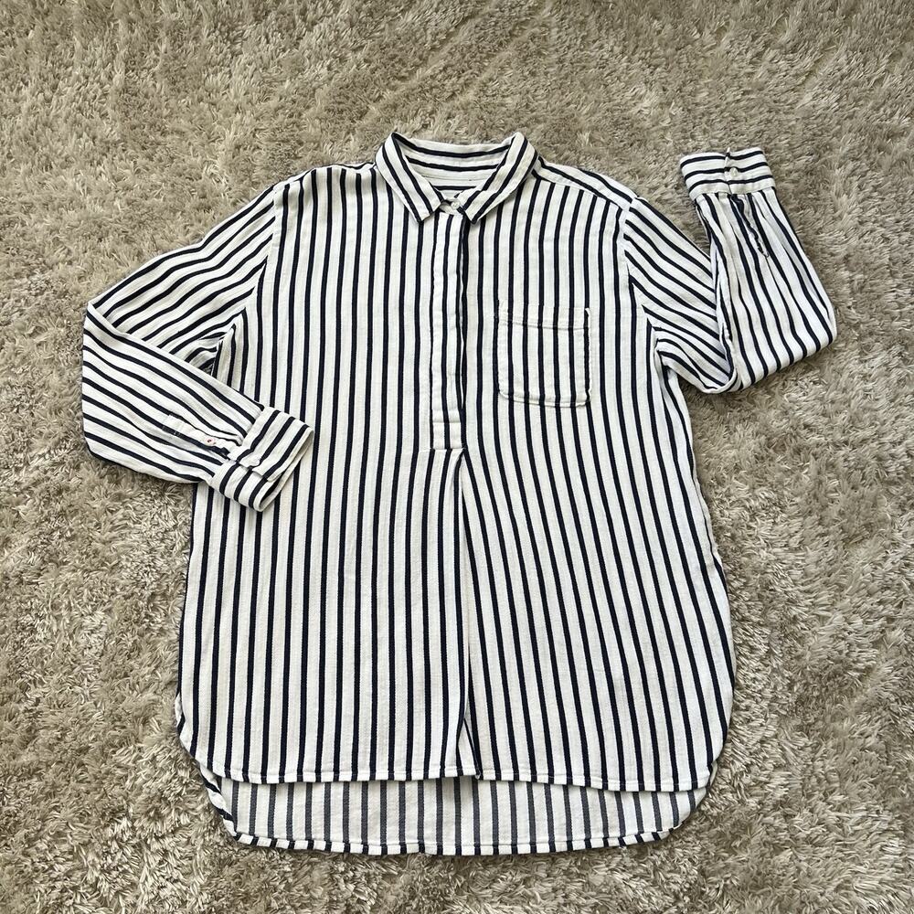 Liz Claiborne Striped Button Up Shirt Women's LARGE Navy White Long Sleeve Tunic